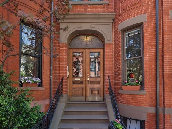 256 W Newton Street 1, Boston MA 02116