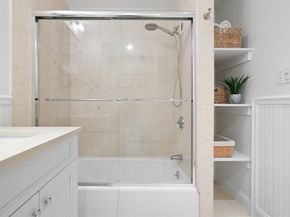 256 W Newton Street 1, Boston MA 02116