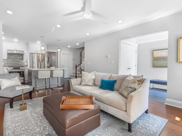 256 W Newton Street 1, Boston MA 02116