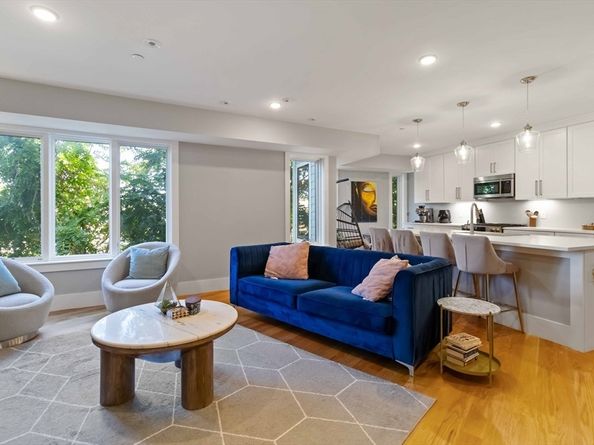 150 Hancock Street 102, Quincy MA 02171