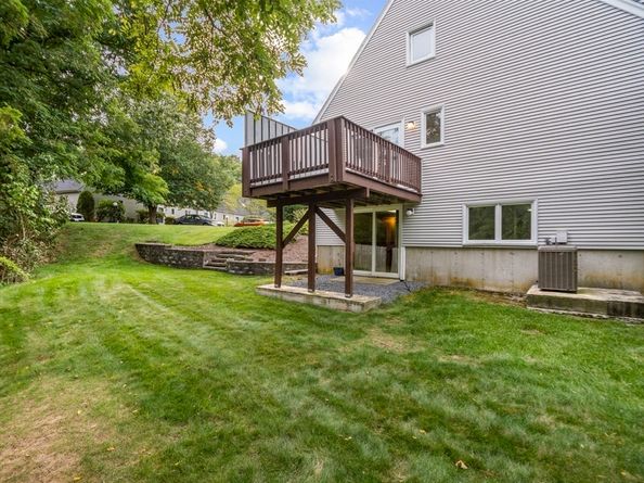 52 Liberty St J5, Plymouth MA 02360