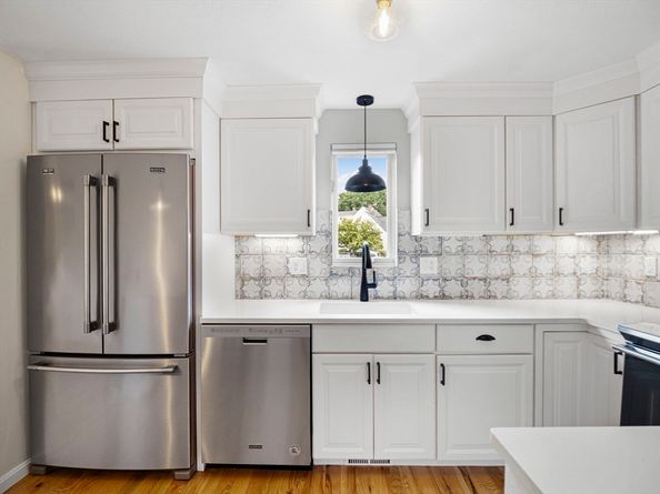 52 Liberty St J5, Plymouth MA 02360