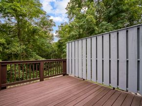 52 Liberty St J5, Plymouth MA 02360