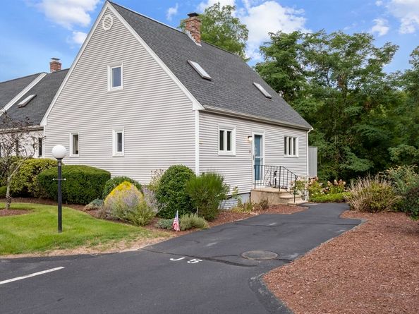 52 Liberty St J5, Plymouth MA 02360
