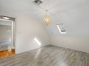 52 Liberty St J5, Plymouth MA 02360