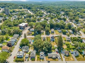 16 Douglas Rd, Gardner MA 01440