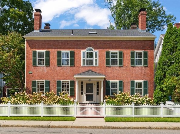 31 Court Street, Dedham MA 02026