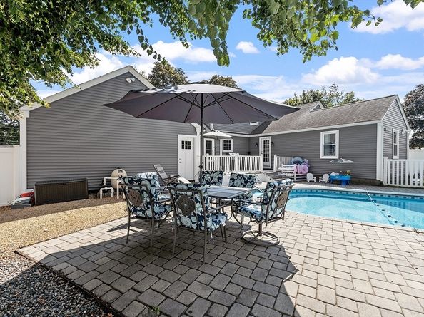 16 Homestead Ave, Auburn MA 01501