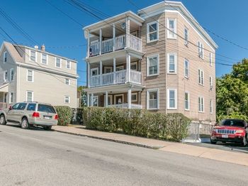 75 Glendower Rd