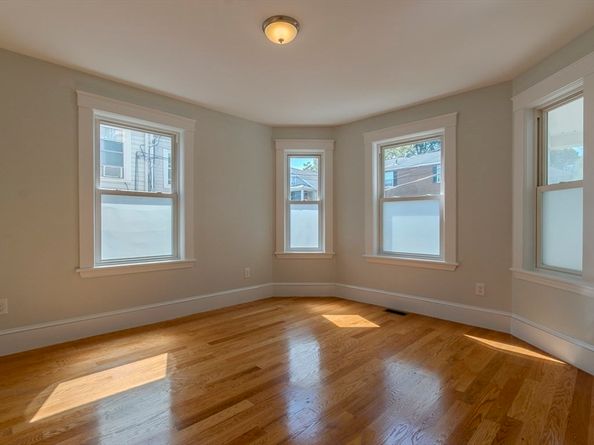 75 Glendower Rd, Boston MA 02131