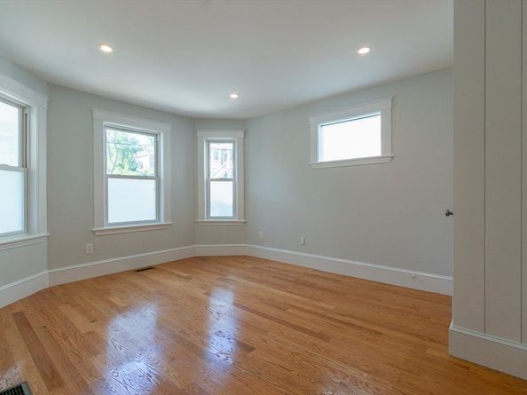 75 Glendower Rd, Boston MA 02131