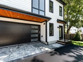 290 Watertown St 4, Newton MA 02458