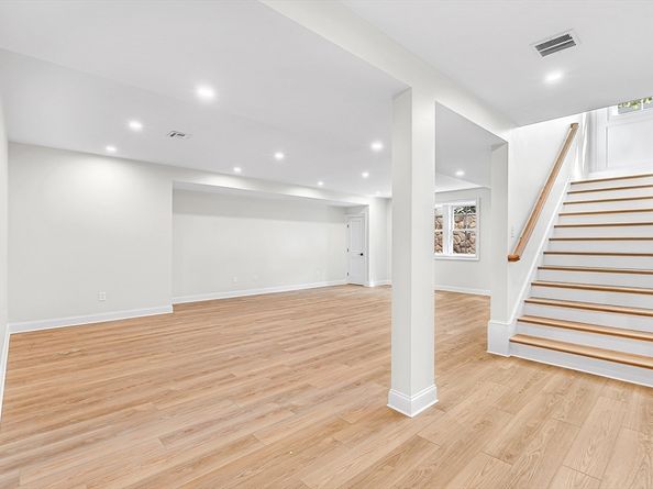 6 Southgate Road, Wellesley MA 02482