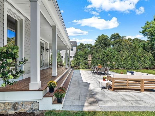 6 Southgate Road, Wellesley MA 02482