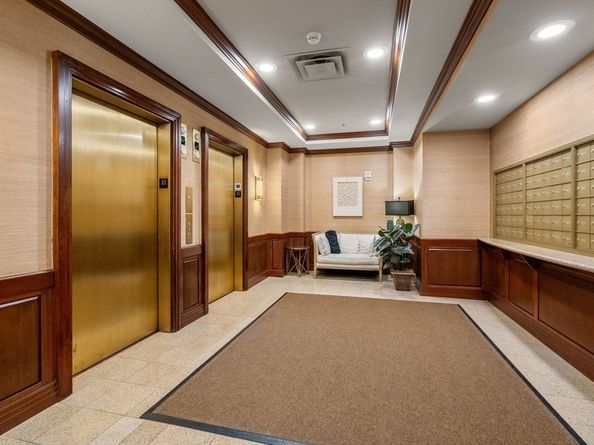 1 Nassau St 1102, Boston MA 02111