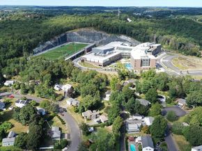 10 Glen Cir, Waltham MA 02451