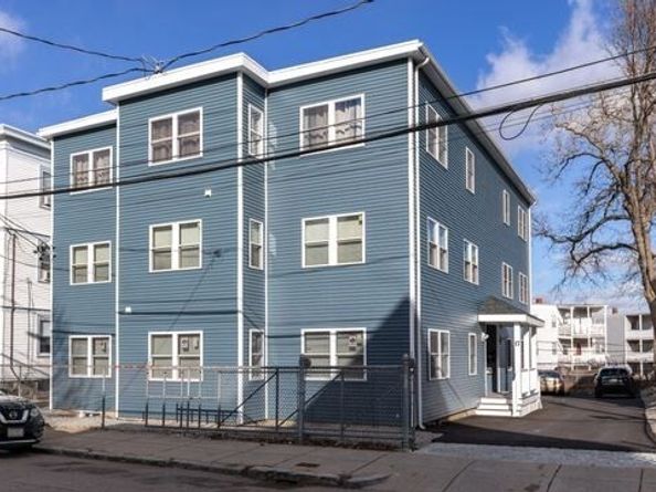 17 Greendale Road 2F, Boston MA 02126
