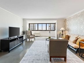 8 Whittier 21E, Boston MA 02114