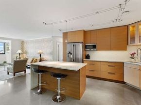 8 Whittier 21E, Boston MA 02114