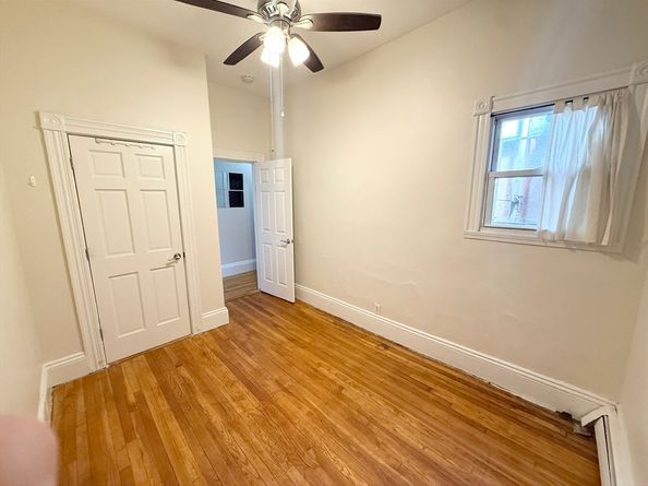 17 Symphony Rd. 8, Boston MA 02115