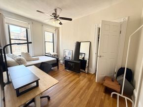 17 Symphony Rd. 8, Boston MA 02115