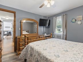 16 Walnut St, Templeton MA 01436
