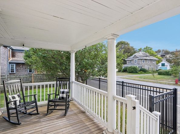 623 Cabot St, Beverly MA 01915