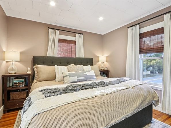 623 Cabot St, Beverly MA 01915
