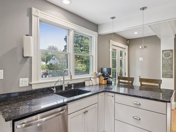 623 Cabot St, Beverly MA 01915