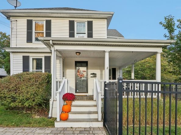 623 Cabot St, Beverly MA 01915