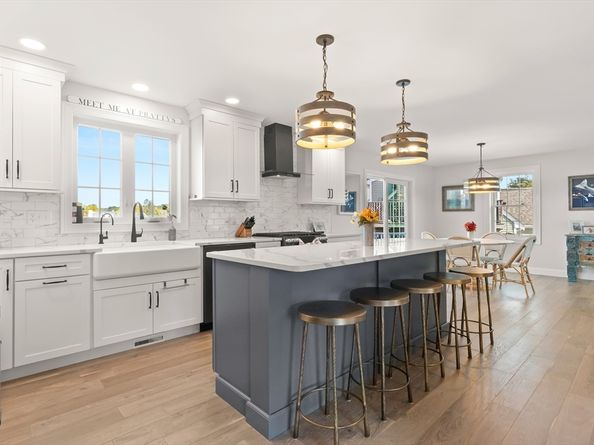 59 Riverview Ave, Danvers MA 01923