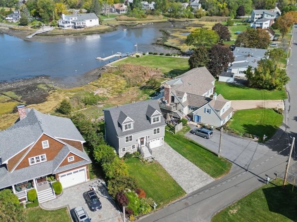 59 Riverview Ave, Danvers MA 01923