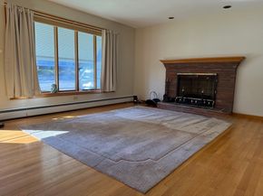 70 Harrington Way, Worcester MA 01604