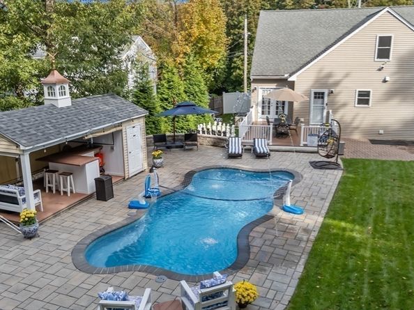 51 Faxon Street, Braintree MA 02184