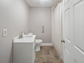 83 Merrimac St, Woburn MA 01801