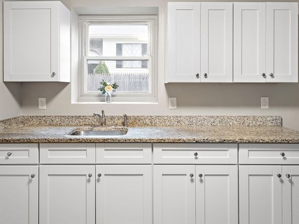83 Merrimac St, Woburn MA 01801