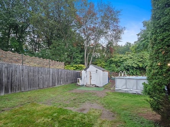 83 Merrimac St, Woburn MA 01801