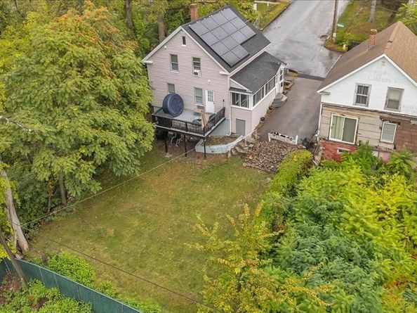 23 Dryden St, Worcester MA 01605
