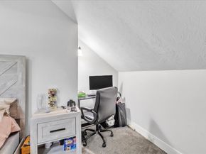 23 Dryden St, Worcester MA 01605