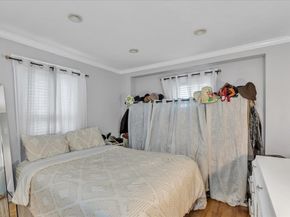 23 Dryden St, Worcester MA 01605