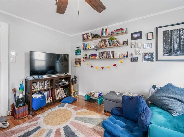 8 Albion Ter, Somerville MA 02144
