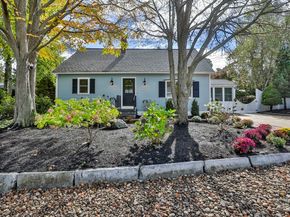 29 Columbus Ave, Newburyport MA 01950