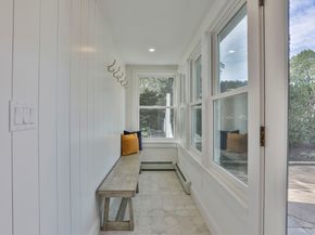 29 Columbus Ave, Newburyport MA 01950