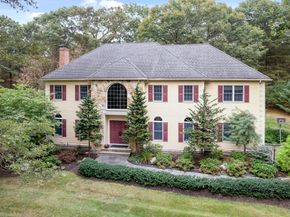 62 Walpole St, Dover MA 02030