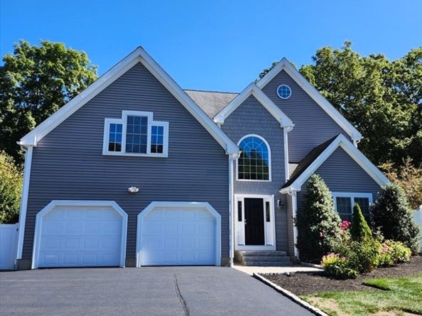 20 Woodridge Rd, Millbury MA 01527