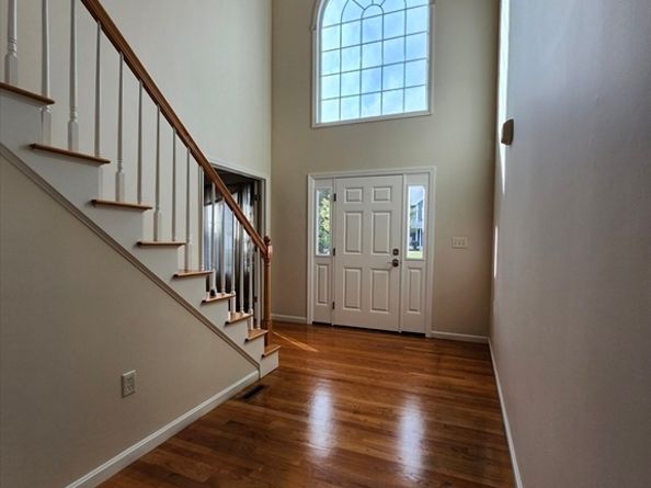 20 Woodridge Rd, Millbury MA 01527