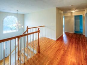 20 Woodridge Rd, Millbury MA 01527