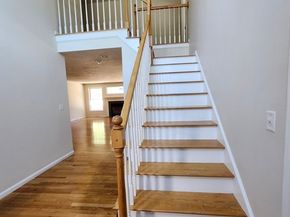 20 Woodridge Rd, Millbury MA 01527