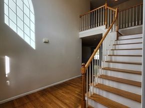 20 Woodridge Rd, Millbury MA 01527