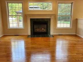 20 Woodridge Rd, Millbury MA 01527